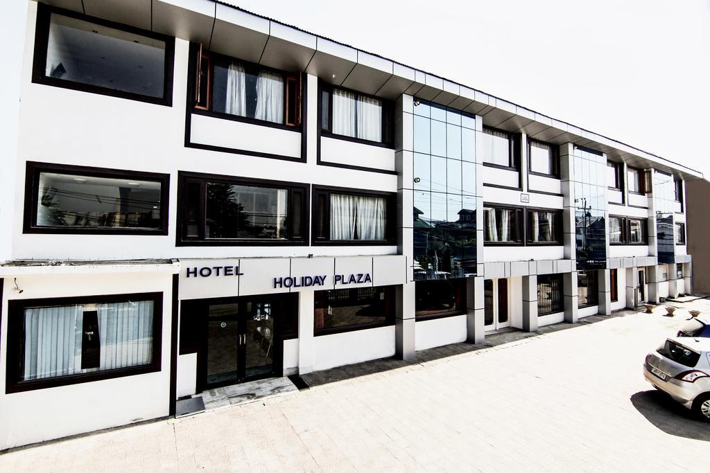 Holiday Plaza 호텔 Srīnagar 외부 사진